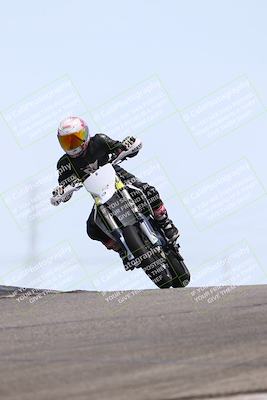 media/May-26-2025-Lets Ride (Mon) [[3bf1de1d65]]/C Group/1140am (Grapevine)/